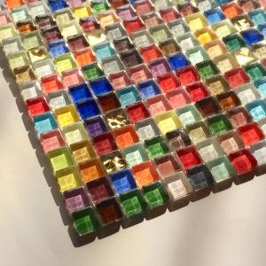 ガラスタイル ミックスカラー 10mm角 小粒 クラフト用