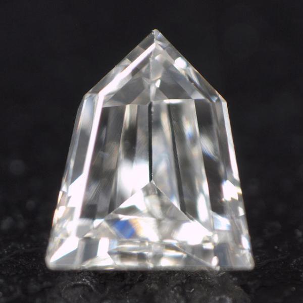 尖った将棋の駒のようです 天然ダイヤモンド ルース 裸石 0.128ct Gカラー VS-1 五角形...