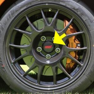 USスバル純正 STIロゴ センターキャップ 56mm 4個セット BRZ ZC6 ZC系