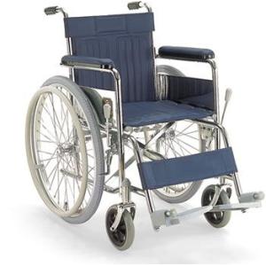 車椅子 （車いす 車イス）折りたたみスチール折りたたみ自走用車椅子 KR801Nエアタイア仕様 カワ...