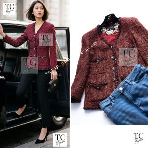 CHANEL（シャネル） ラメ入りロングワンピース 裾フリル ロゴボタン 黒