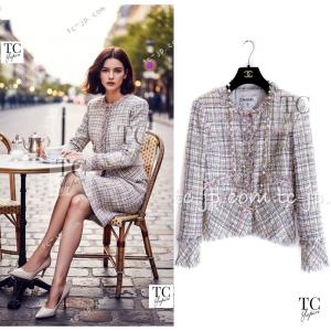 CHANEL（シャネル） スカート ベージュ マルーン レッド マルチカラー