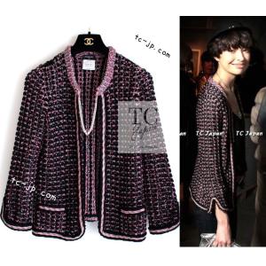 美品☆シャネル☆フリンジ付きブラックカーディガン CHANEL（シャネル） カーディガン 新品同様 ネイビー・ブルー