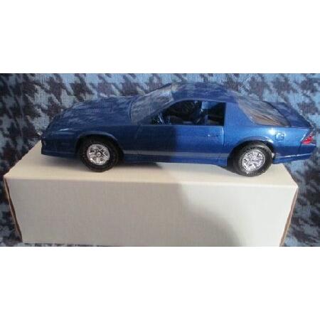 #6104EO 1987 カマロ Z28 ブルー 1/25スケール プラスチック プロモ 完成品 モ...