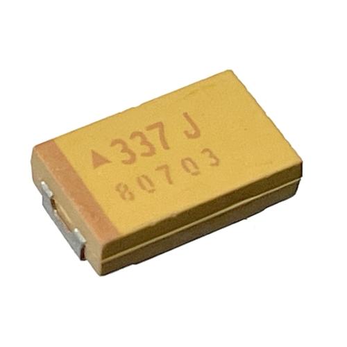 [Kyocera AVX]チップ・タンタル・コンデンサ6.3V330μF (1個) 表面実装 SMD...