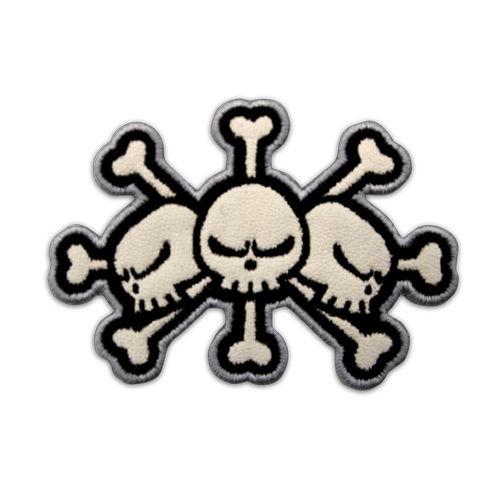 ワンピース グッズ ワッペン 黒ひげ海賊団 アイロン式ワッペン 海賊旗