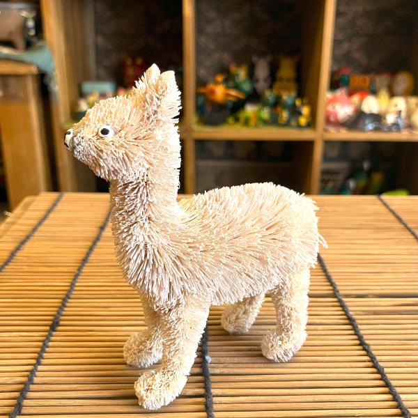 アルパカ 置物 オブジェ ヤシ繊維 手作り お洒落 可愛い たわしアニマル ホワイト 動物 フィリピ...