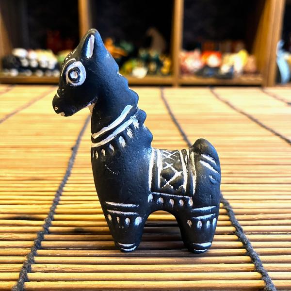 ウマ 置物 ミニサイズ 素焼き オブジェ バングラデシュ テラコッタ 動物 テラコッタアニマル ブラ...