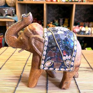 幸せを運ぶピンクのゾウさん 置物 象 ピンク ゾウ 木彫り 幸運 縁起物