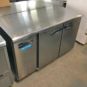 大和冷機 コールドテーブル冷蔵庫  センターノンピラー 単相