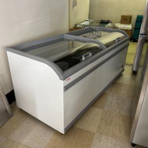 平型冷凍冷蔵ショーケース　【美品　中古】値段交渉受け付けます 中古平型ショーケースの通販ならテンポスドットコム