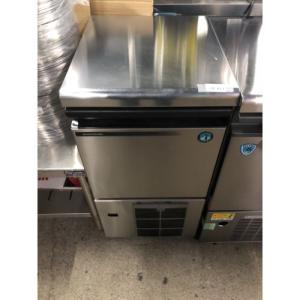 中古製氷機25kgタイプキューブアイスの通販ならテンポスドットコム 中古製氷機25kgタイプキューブアイスの通販ならテンポスドットコム