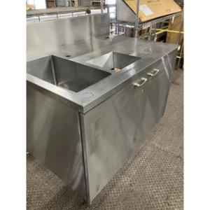 中古 扉付き2槽シンク 引き取り限定 中古 扉付き2槽シンク 引き取り限定