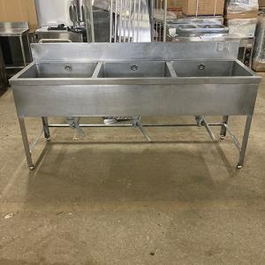未使用 業務用 3槽シンク　150×600×800 (J1060kxxY) 未使用 業務用 3槽シンク 150×600×800 (J1060kxxY)