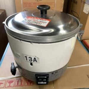 【中古】Rinnai LPガス用 業務用ガス炊飯器 大量炊飯用 即買い❌ 普及タイプ：ラインアップ － リンナイ