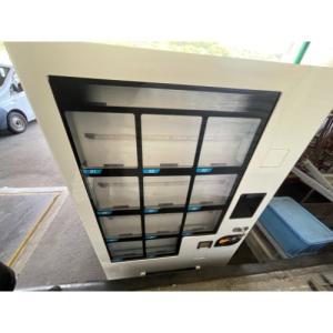 サンデン 2022年 冷凍自動販売機 FIV-JIA2110NB ど冷えもん 1030×800