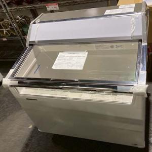 【業界最長1年保証】【中古】クローズド型冷凍ショーケース パナソニック(Panasonic) SCR-090DNA 幅904×奥行714×高さ900 【送料別途見積】【業務用】【東大阪店在庫】