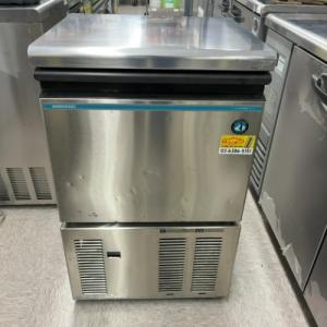 中古製氷機35kgタイプキューブアイスの通販ならテンポスドットコム