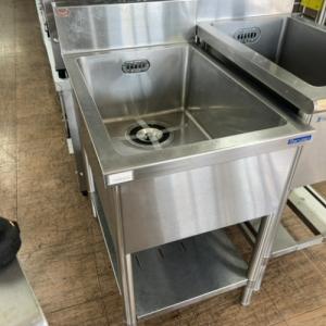 ステンレス一槽シンク　リユース品　価格　38,500円 chuboutokunekan_23d2706z