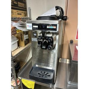 2018年製・美品 NISSEI／ニッセイ ソフトクリームサーバー NA-9524AE