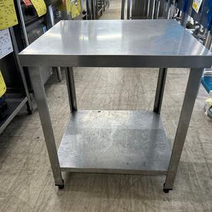 中古厨房 ステンレス 引出付作業台 900×500×950 段違い 業務用