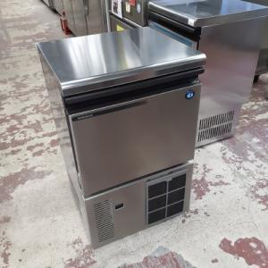 中古製氷機35kgタイプキューブアイスの通販ならテンポスドットコム