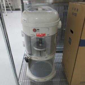 業務用 かき氷機 初雪 手動式ブロックアイススライサー HA-110S 中部