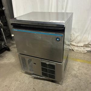 中古製氷機35kgタイプキューブアイスの通販ならテンポスドットコム