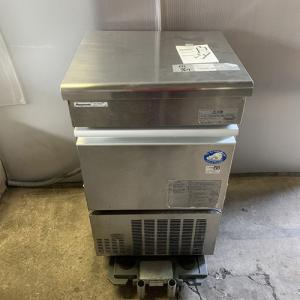 GALILEI 業務用製氷機 35kgタイプ キューブアイス 中古 美品 中古製氷機35kgタイプキューブアイスの通販ならテンポスドットコム