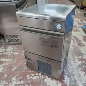 中古製氷機35kgタイプキューブアイスの通販ならテンポスドットコム