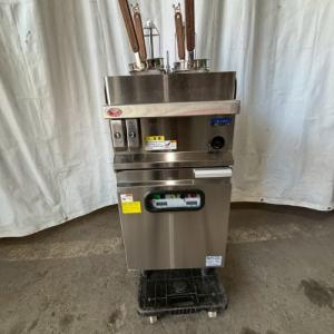 【中古】フジマック 業務用 洗米器 RICE WASHER FRW-15W（15kgタイプ） フジマック 水圧洗米器 FRW-15W 中古 4ヶ月保証 2017年製 単相100V 幅