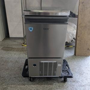 中古製氷機25kgタイプキューブアイスの通販ならテンポスドットコム