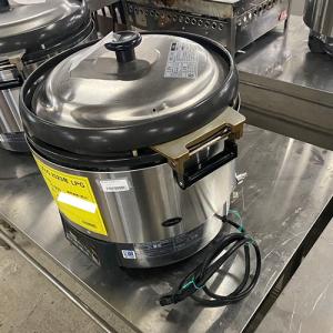 業界最長1年保証】【中古】ガス炊飯器 リンナイ(Rinnai) RR-300G 幅490