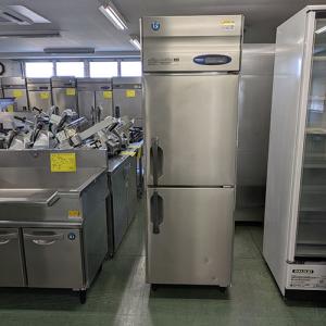 241NYS1 【大和冷機】縦型冷凍冷蔵庫(1室冷凍) 幅600×奥行650×高さ1905