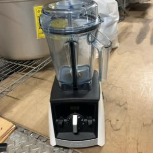 ミキサー Vitamix VMO-188A 業務用 中古/送料別途見積 : 業務用厨房 