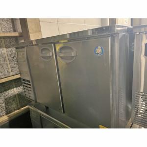 中古冷蔵コールドテーブルの通販ならテンポスドットコム 中古冷蔵コールドテーブルの通販ならテンポスドットコム