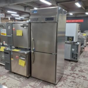 2010年ホシザキ縦型冷蔵庫 ホシザキ（HOSHIZAKI） （新品）ホシザキ 縦型業務用冷蔵庫 幅1200