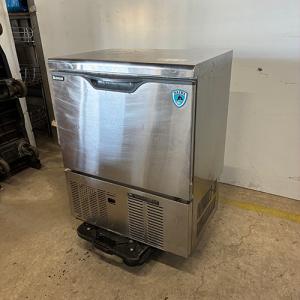 佐賀中古製氷機25K2011年