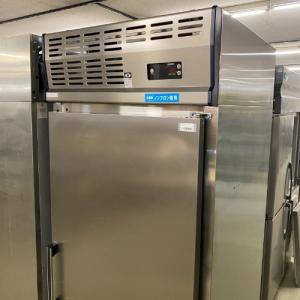 業界最長1年保証】【中古】蓄冷剤凍結庫 大和冷機 223FFE 幅750×奥行