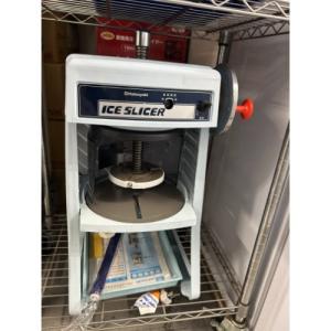 業務用 かき氷機 初雪 手動式ブロックアイススライサー HA-110S 中部