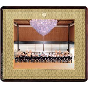 叙勲・褒章記念 写真額 半切 本紫檀材 木地色 : 掛け軸・絵画の専門店