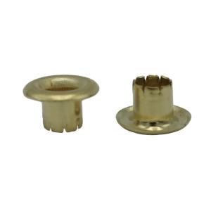 200（B）K割ハトメ金具 5000ケ 箱 小ハトメ 腕章 通し穴補強