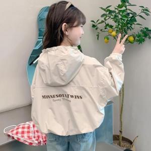 フード付き キッズ 長袖 ウインドブレーカー ...の詳細画像2
