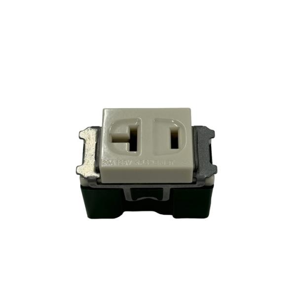 パナソニック WN1821 15A・20A兼用埋込コンセント