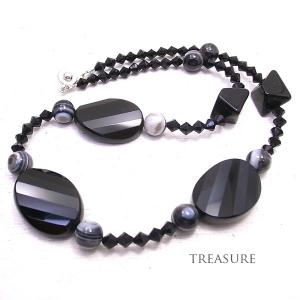 オニキスとアイアゲートのモノトーンネックレス 【treasure [トレジャーコレクション]】｜tesorocoltd