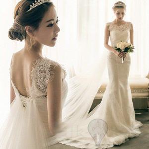 ウェディングドレス　結婚式　ホワイトドレス　花嫁　披露宴　ロング　トレーン　引き裾　ノースリーブ　撮影