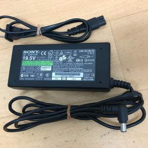 SONY ACアダプター 19.5V=4.7A 100V-240V VGP-AC19V10 ソニーノートPC用 ACアダプタ  SONY AC ADAPTER 中古  動作確認済み｜thanksjp