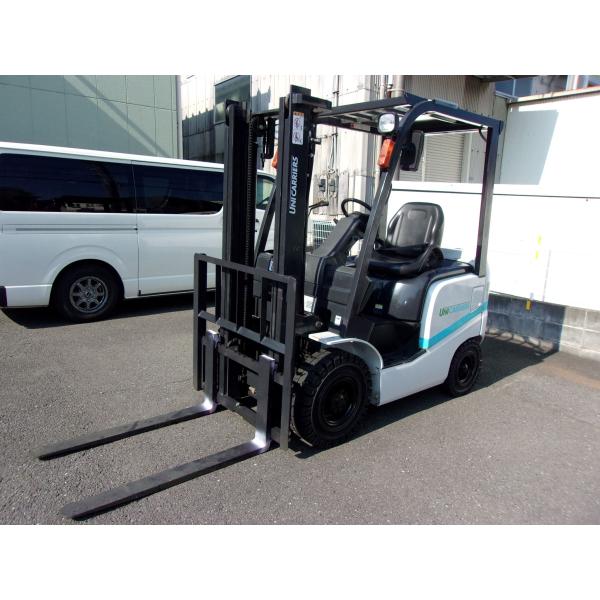 三菱ロジスネクスト ディーゼルエンジンフォークリフト1.5トン中古車　2022年製 FD15T-14