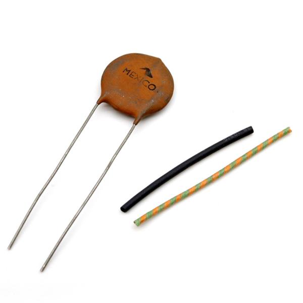 Centralab 0.1uF - 100v MEXICO ストラト コンデンサー Western ...