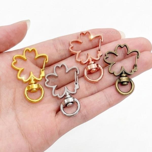ナスカン 桜型 30個 50個 さくら キーホルダー 金具 回転 ハンドメイド パーツ